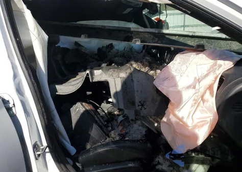 2015 Dodge Charger R/T z USA, uszkodzony, nr VIN 2C3CDXCTXFH731821